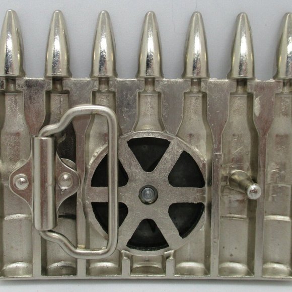 Silver Seven Bullet Spinning Star Belt Buckle - Picture 4 of 7